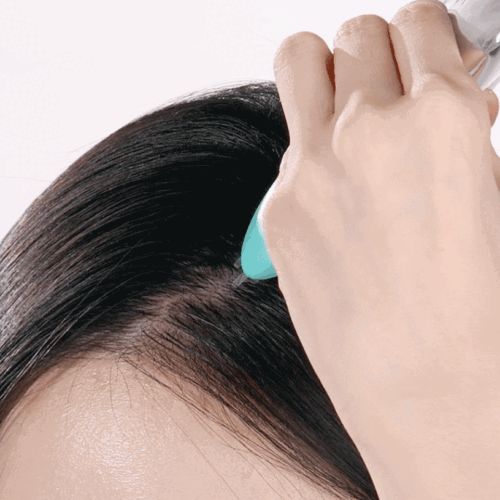 VT Cosmetics PDRN Reedle Shot Brush Hair Serum