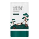 Round Lab Pine Calming Cica Airy Sun Stick SPF50+ PA++++